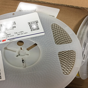 深圳風(fēng)華貼片電容代理商：貼片電容的存儲壽命有多久？